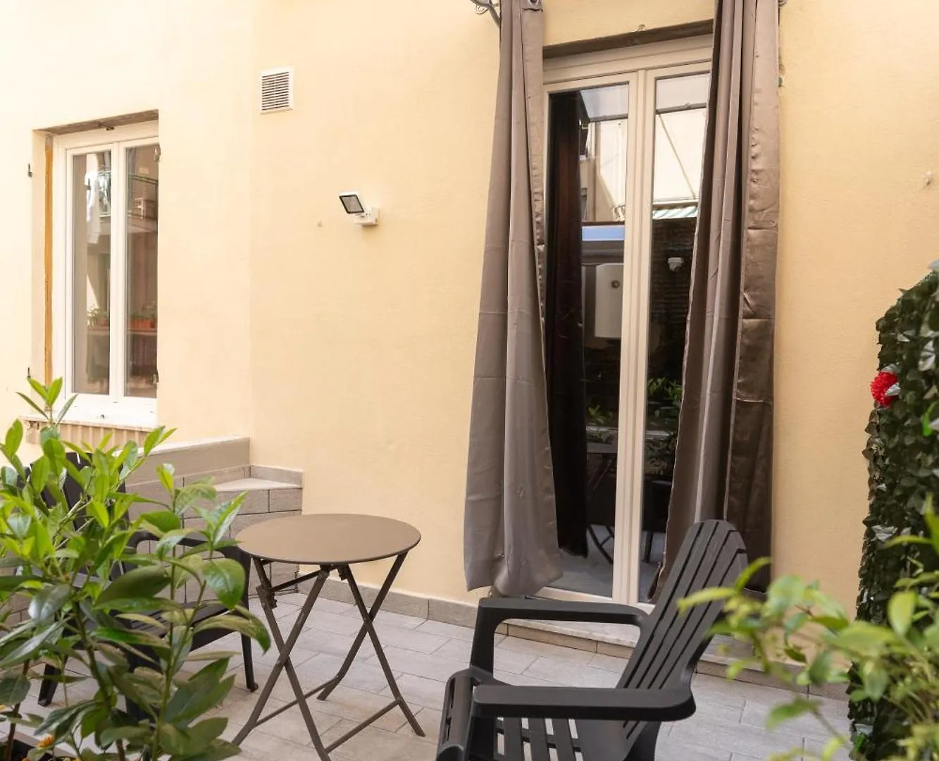 Adam Eric Bed & Breakfast La Spezia 0*,  Italy