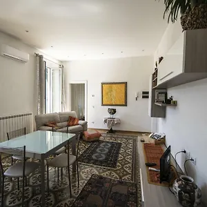 Annalisa's Flat Сasa de vacaciones