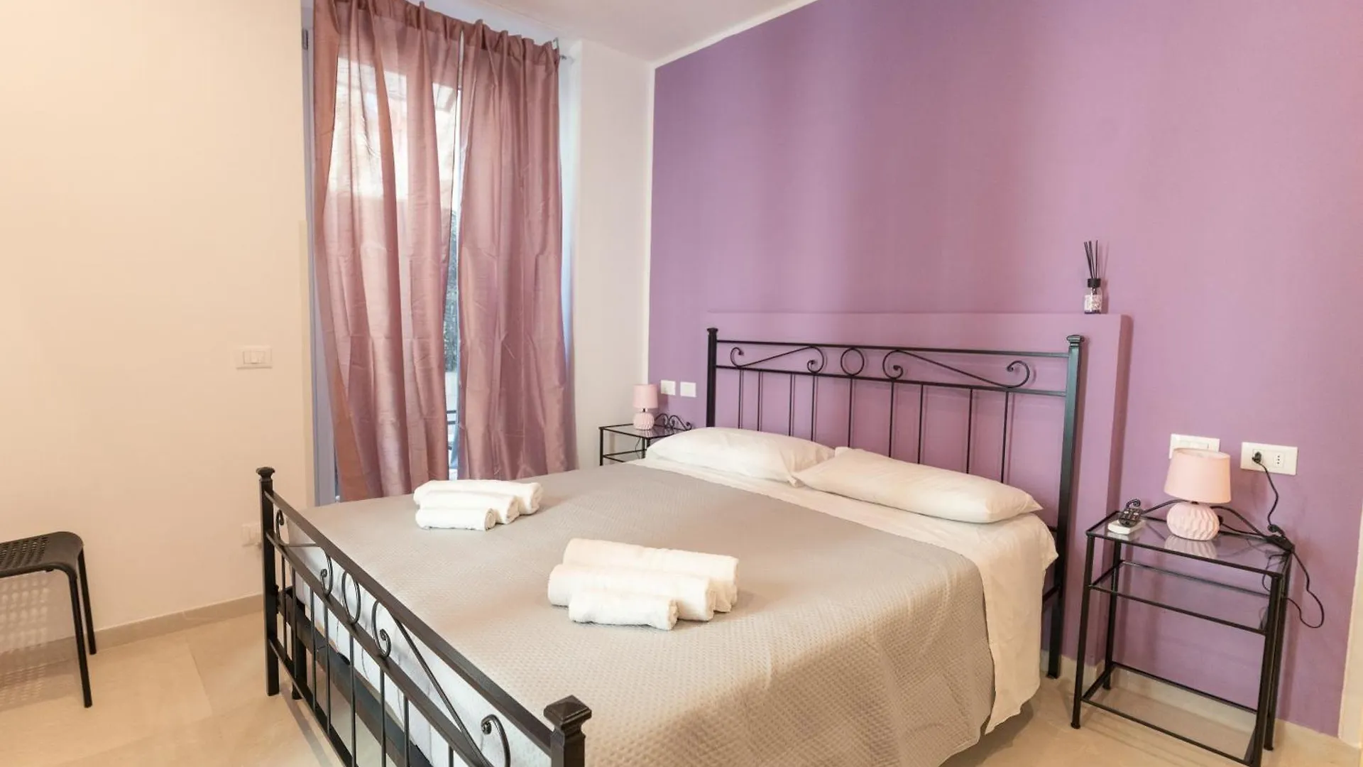 Bed & Breakfast Bed and Breakfast Adam Eric La Spezia